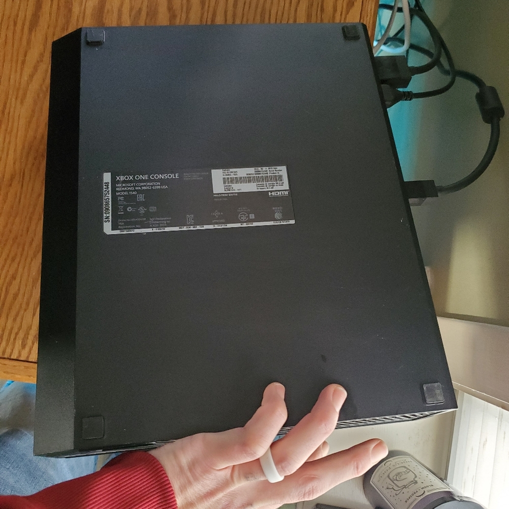 Xbox 1 - Picture 2 of 14